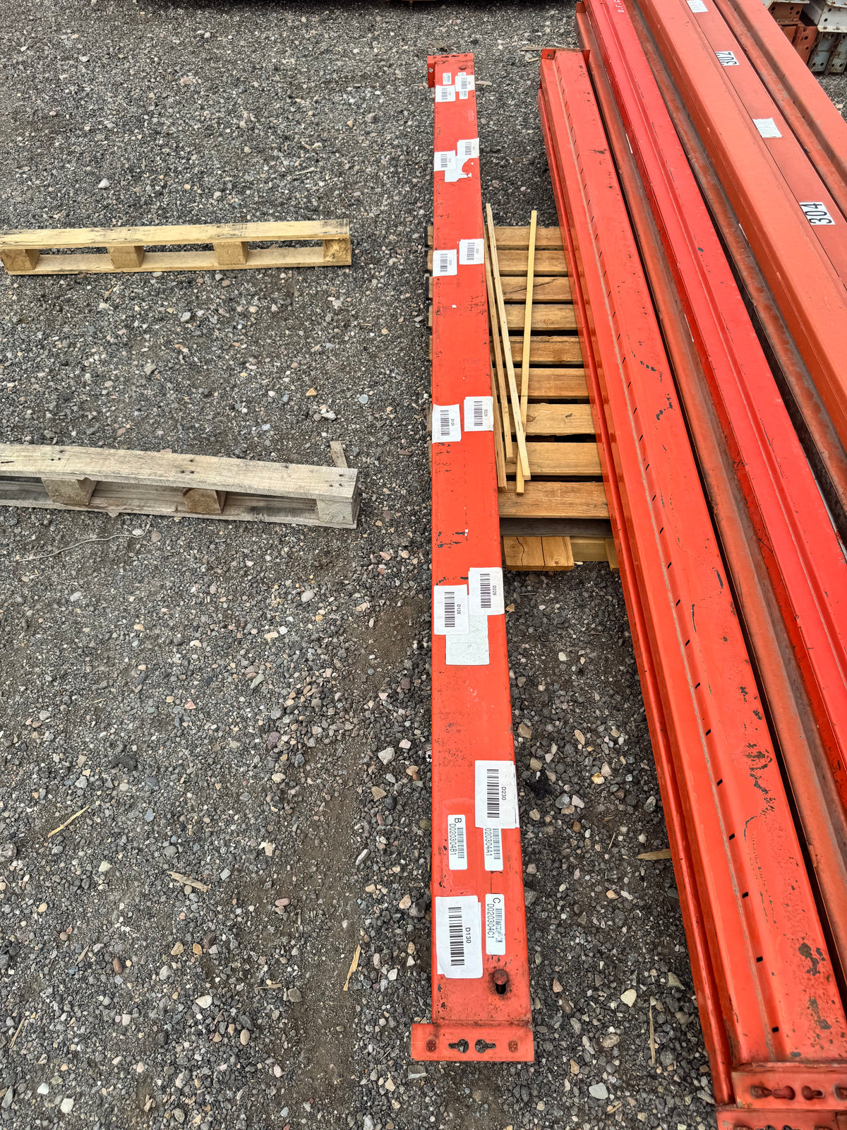 Used 9'X5” teardrop pallet rack beam
